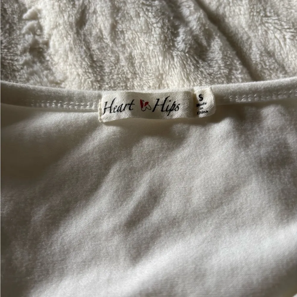 Heart Hips Cream Long Sleeve Top White - Image 2