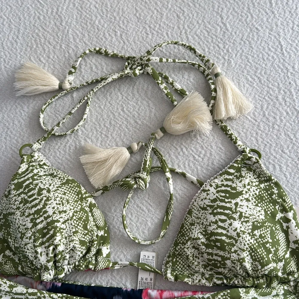 Maaji Revealable Bikini Set, Top size Medium, Bottom size Small, $167 - Image 2