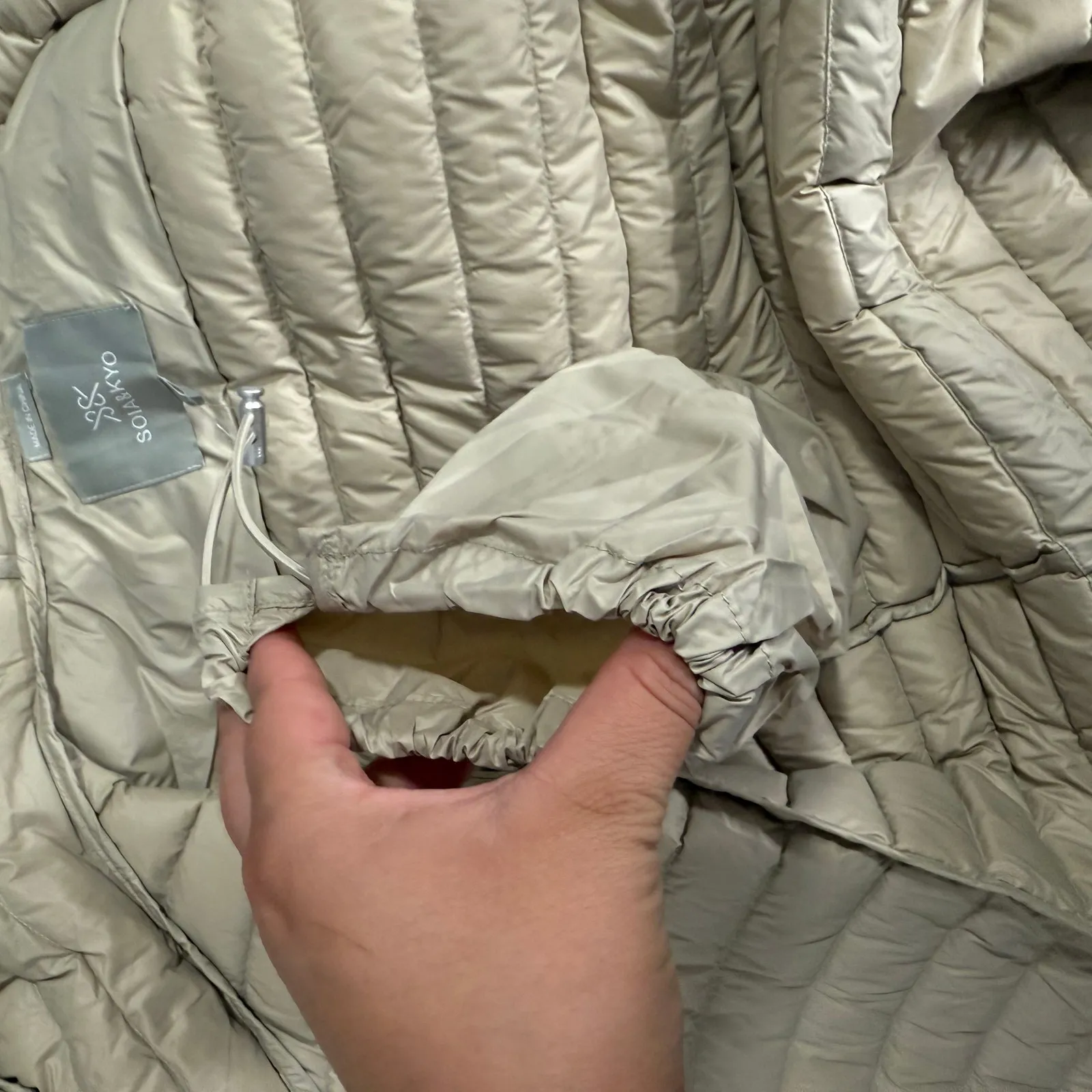 NWT Soia & Kyo Ayleen Ultra-Lightweight Down Hooded Puffer Jacket, Hush, XS - Image 8