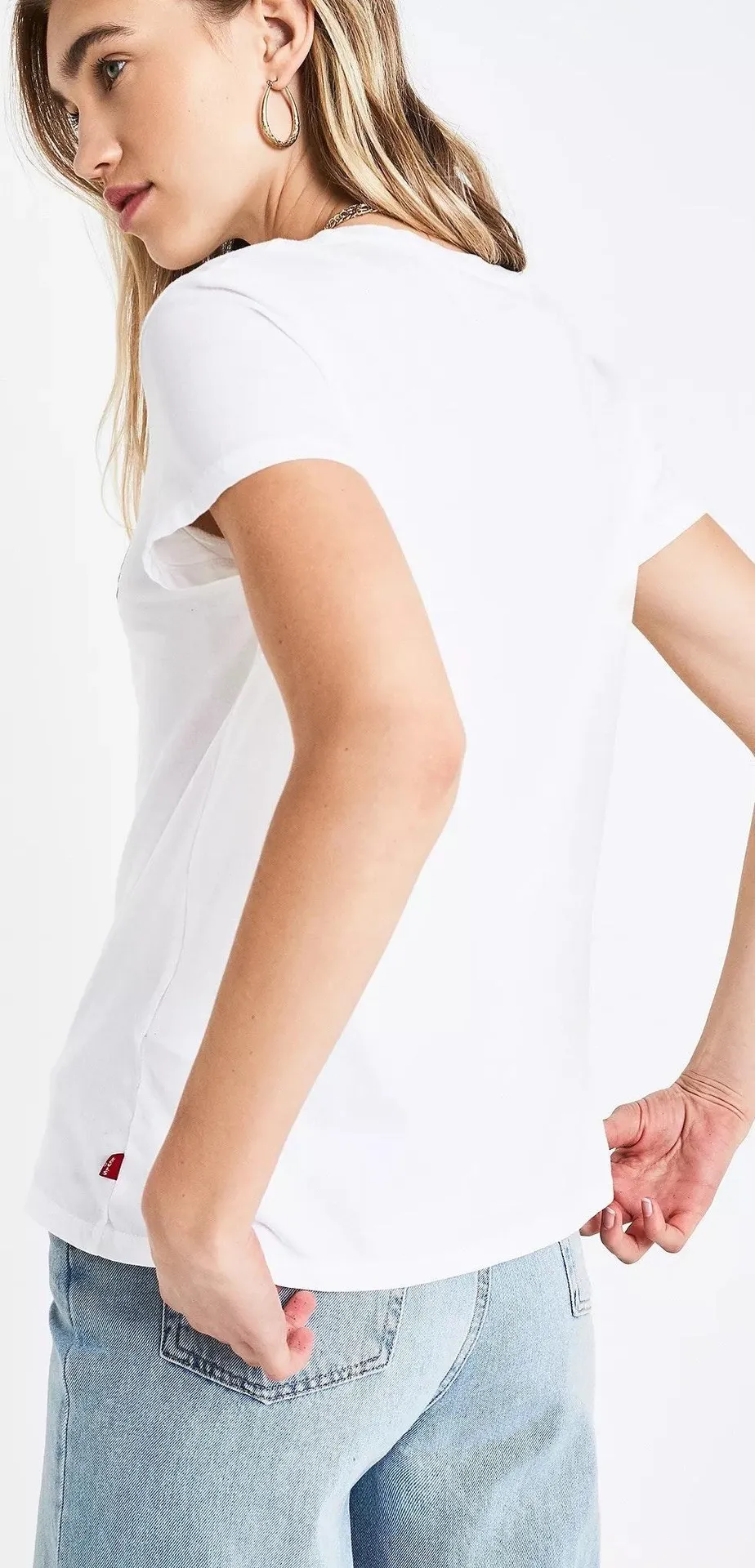 Brand new Logo Tee from urban Outfitters - Image 13