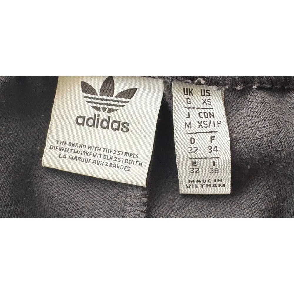 adidas | Women's Classic Striped Adicolor SST Track Pants w/ Zipper Pockets | XS - Image 4