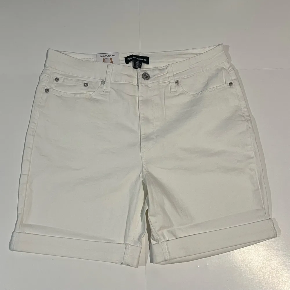 DKNY White Bermuda Shorts Classic Cotton Blend - Image 4