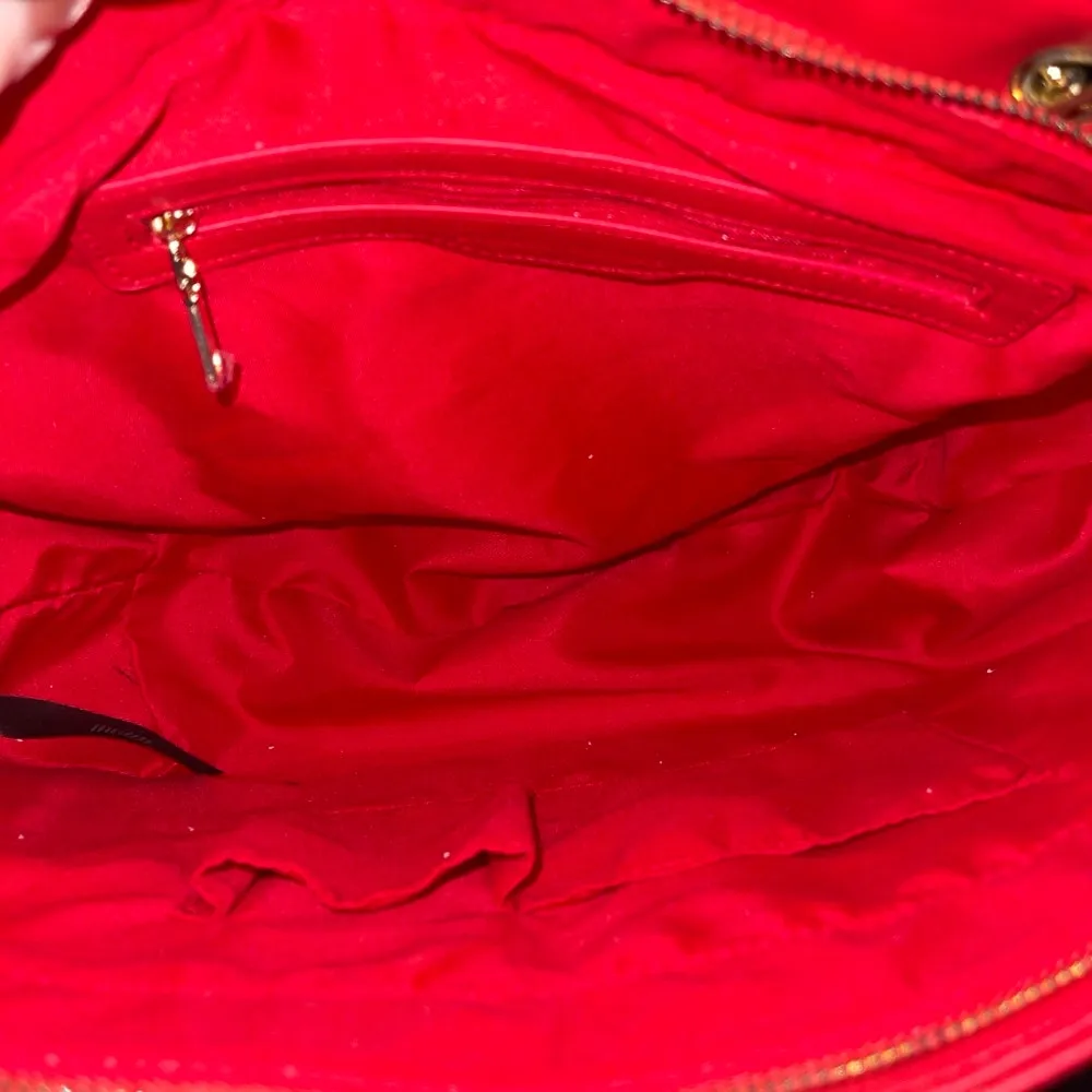 Badgley Mischka Tote Bag Red Quilted Chain Strap New With Tags - Image 5