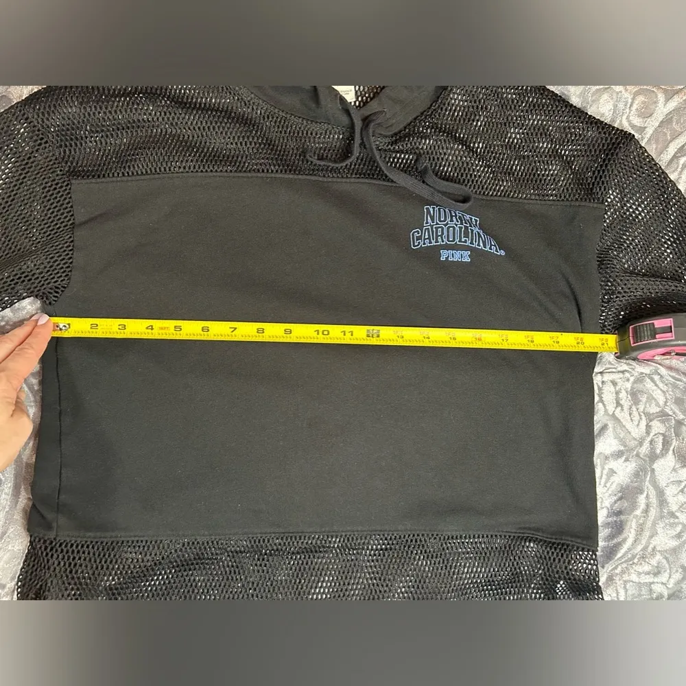 UNC Tarheels Pink Brand Mesh Top Medium - Image 5