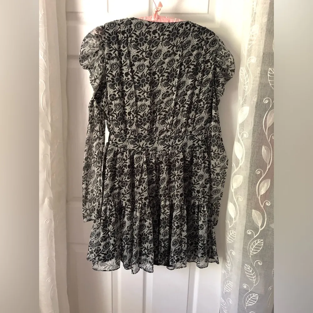 floral printed puff sleeves ruffle trim mini dress, size 8 - Image 6