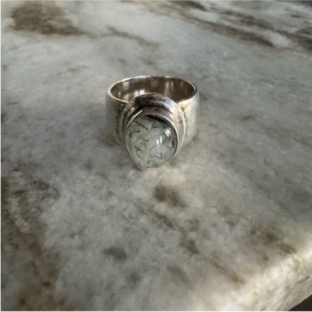 Sundance Rutilated Quartz Silver Ring - Image 7