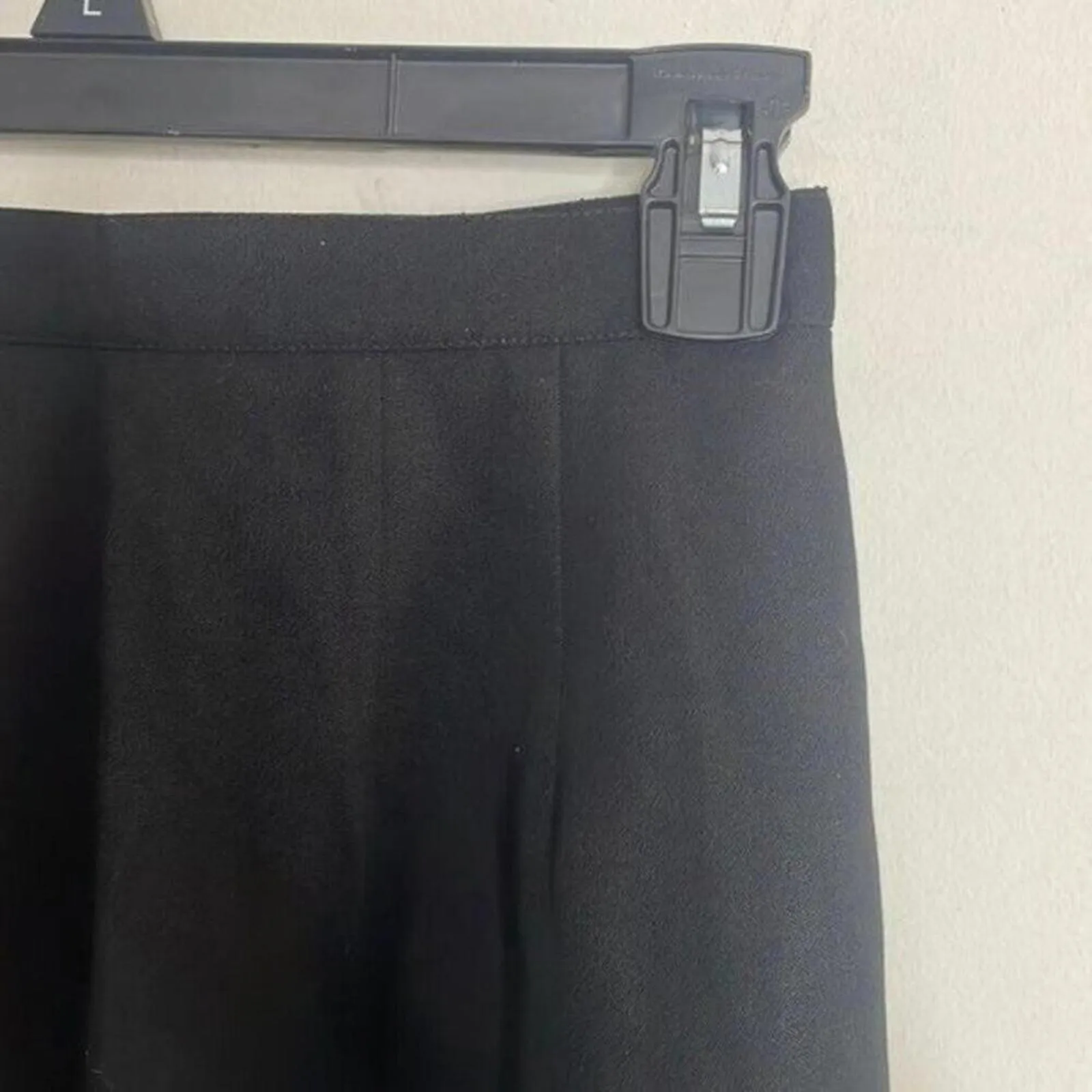 ✅Karl Lagerfeld Black 100% Wool Black Pencil Skirt Minimal Business Career work - Image 2