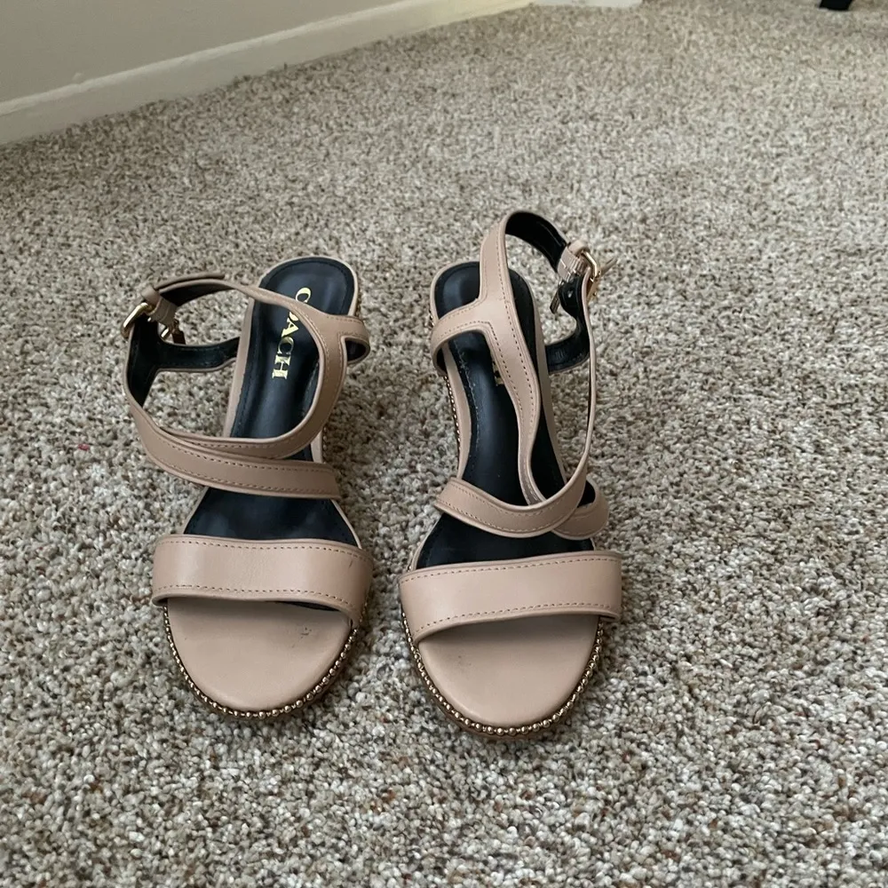 Coach  Wendi Dress Sandals Size 7 - Image 3