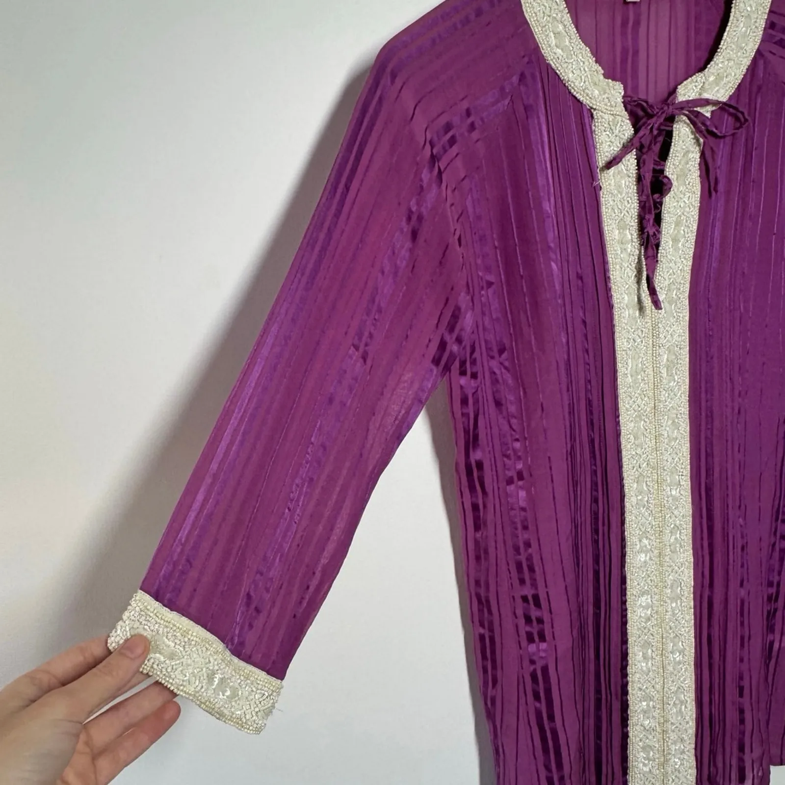 Nikka Top Women 4 Purple White Beads Sparkle Silky Vintage Y2K Tunic 3/4 Sleeve - Image 3