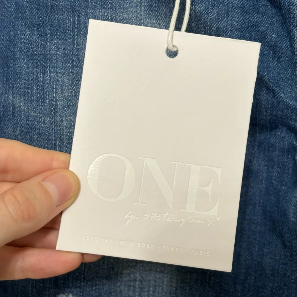 NWT One x One Teaspoon Cult Mini Free Love Denim Skirt - Size 22 - Image 10