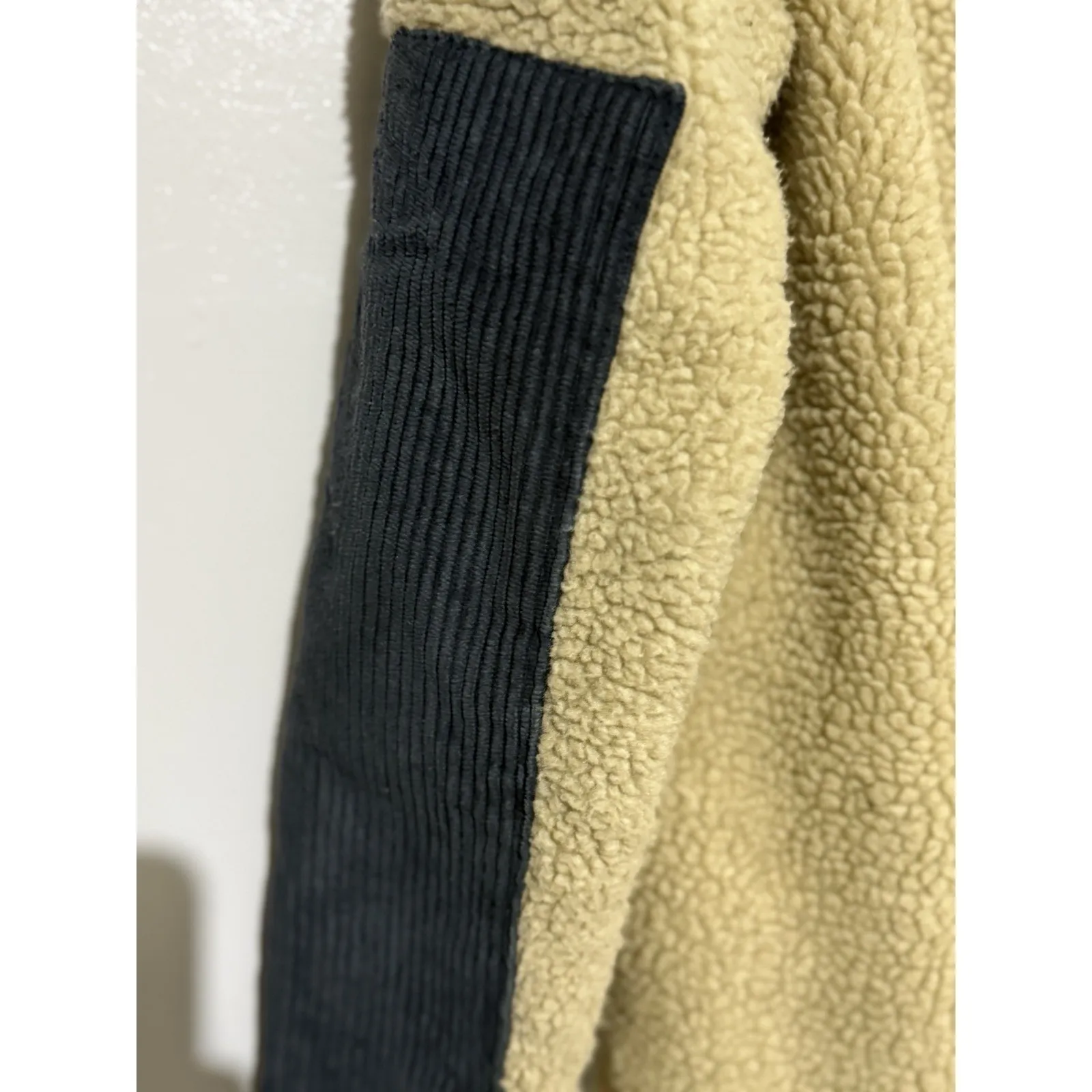 Kavu Women S Pearsoll Jacket Natural Sherpa Mesh‎ Lined Retro Pile Teddy Coat - Image 6