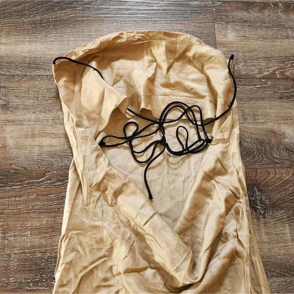 Weekend Stories Gabrielle Midi Dress Small In Champagne Satin NWT Sleeveless - Image 7