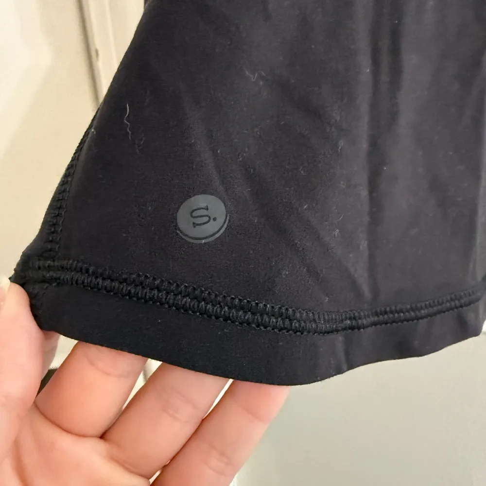 Stori RacerBack Cropped Workout Tank Top Size Small Black - Image 3