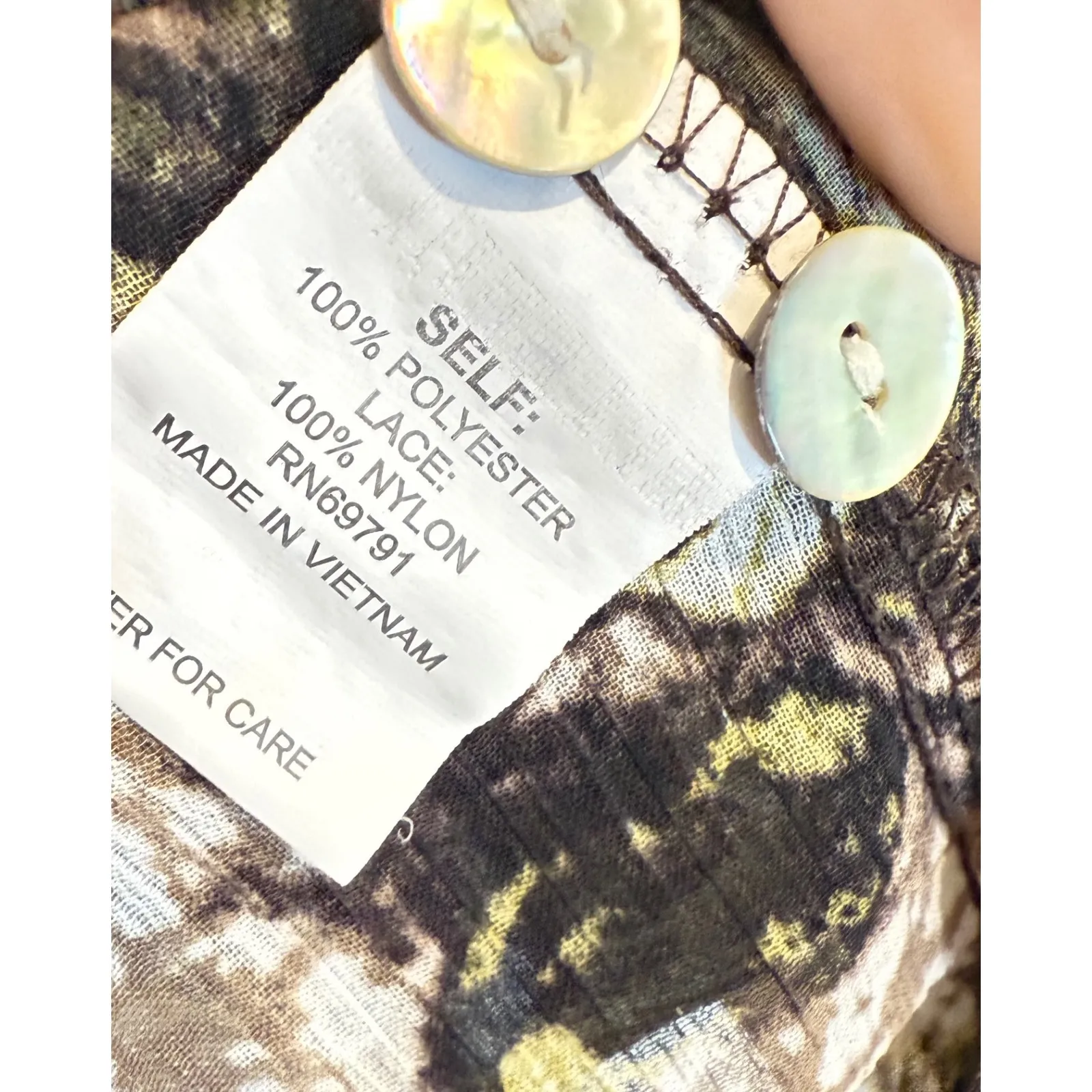 Figueroa & Flower L Snake‎ Print Button Down Blouse Top Size L Brown Size L - Image 4