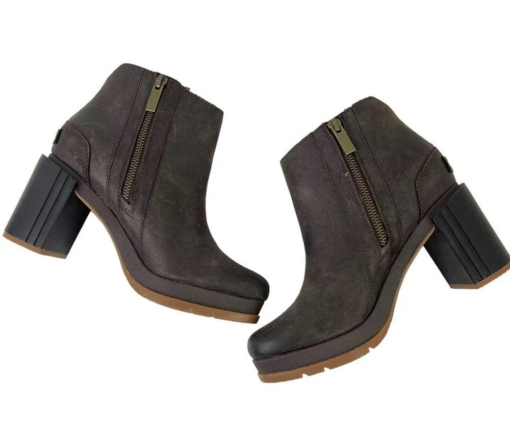 Sorel Blake Distressed Ankle Waterproof Leather Boots in Blackened Brown Size 7 - Image 10