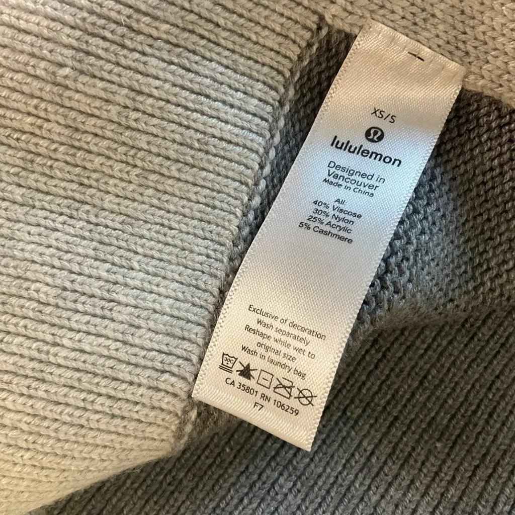 Lululemon Opened Up Hooded Poncho Heathered Gray Cashmere Blend Short Sleeve XS Size undefined - Image 6