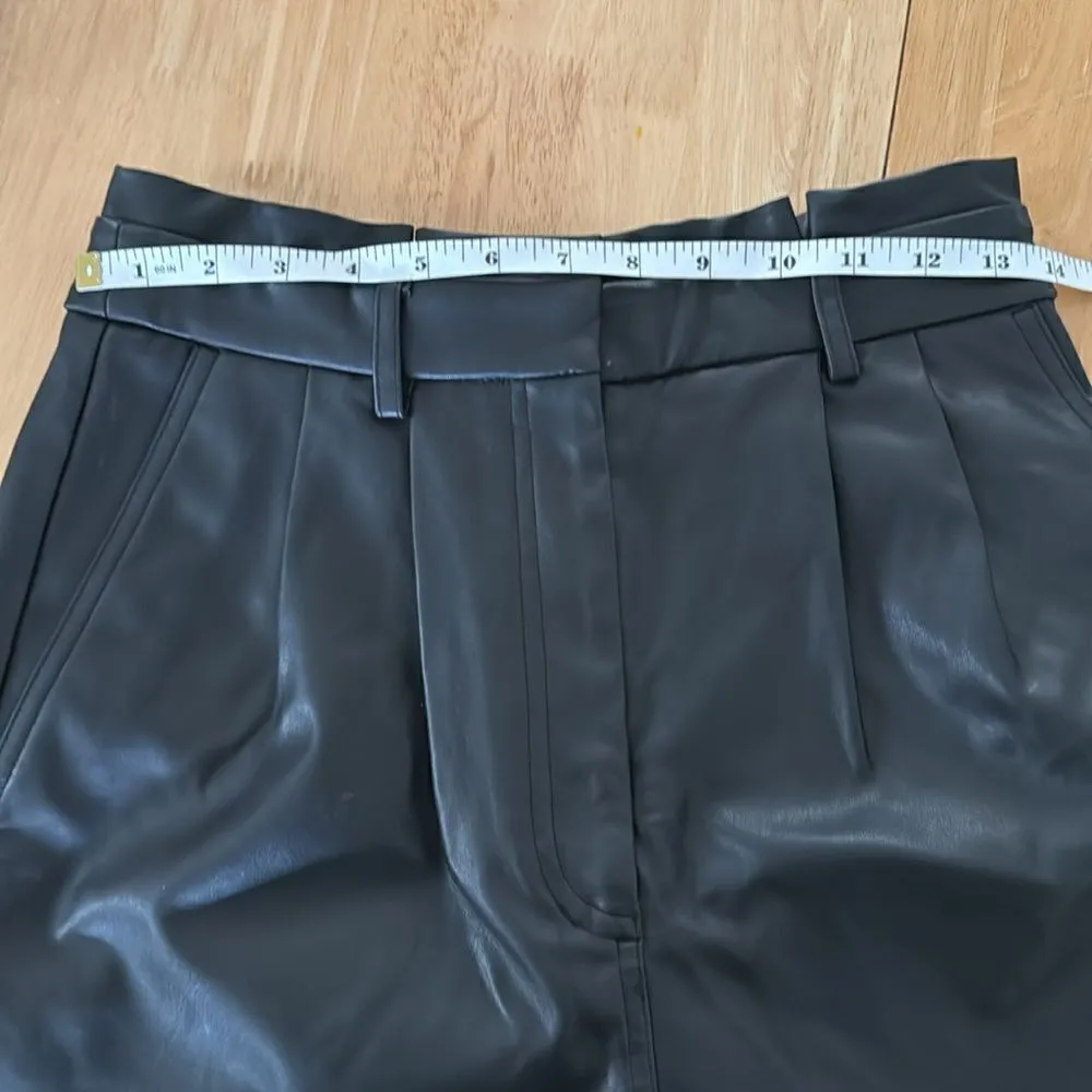 EXPRESS faux leather high rise short EUC - Image 4