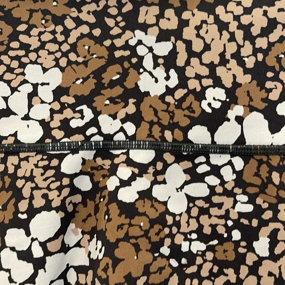 Offline by Aerie brown,black and light brown printed leggings. High rise Size L - Image 6