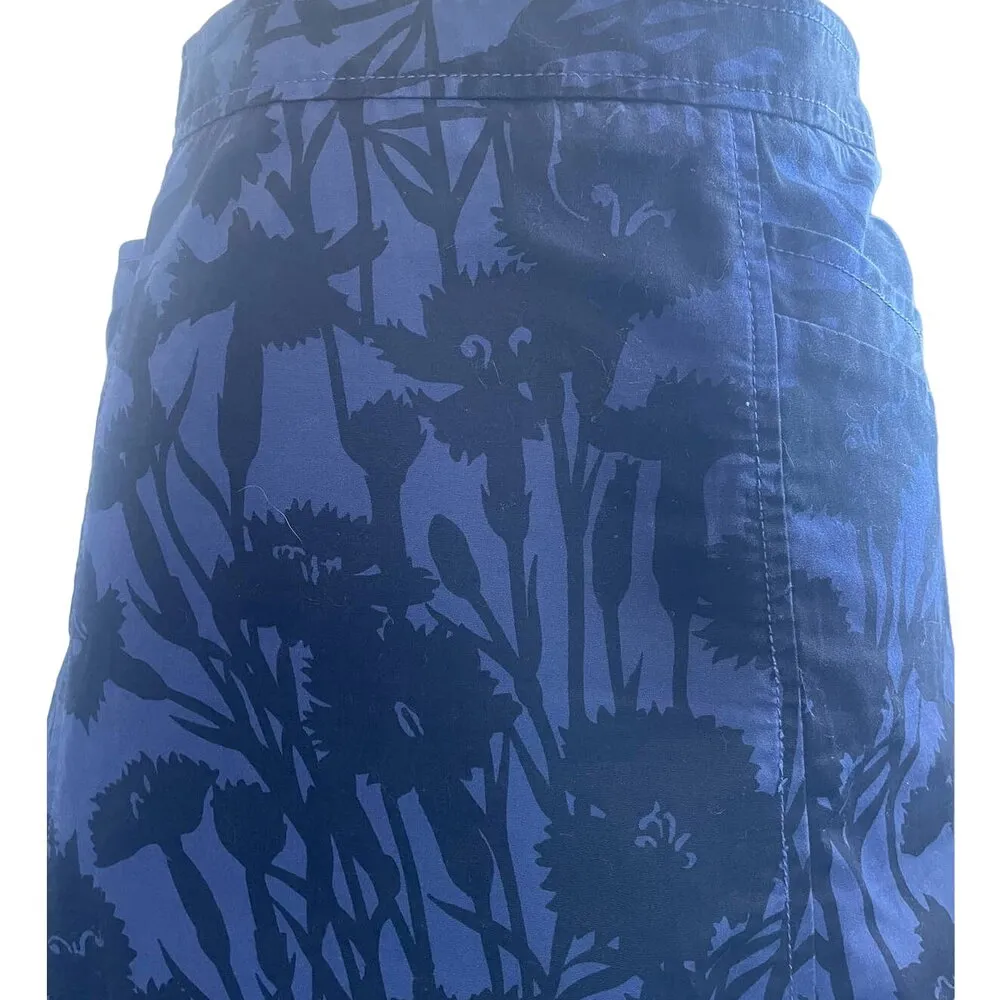 Marc Jacobs Vintage Y2K Black & Blue Floral A-Line Knee Length Skirt - size 12 - Image 3