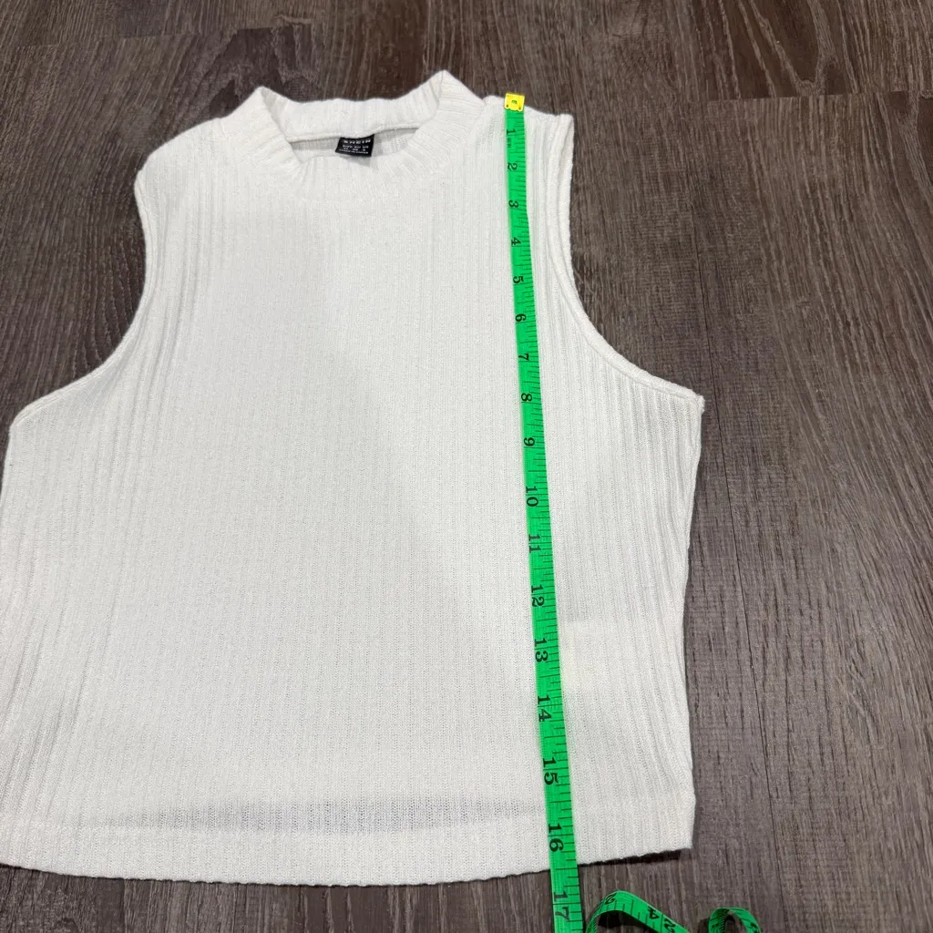 Bundle of 3 SHEIN Ribbed High Neck Crop Tops - Image 6