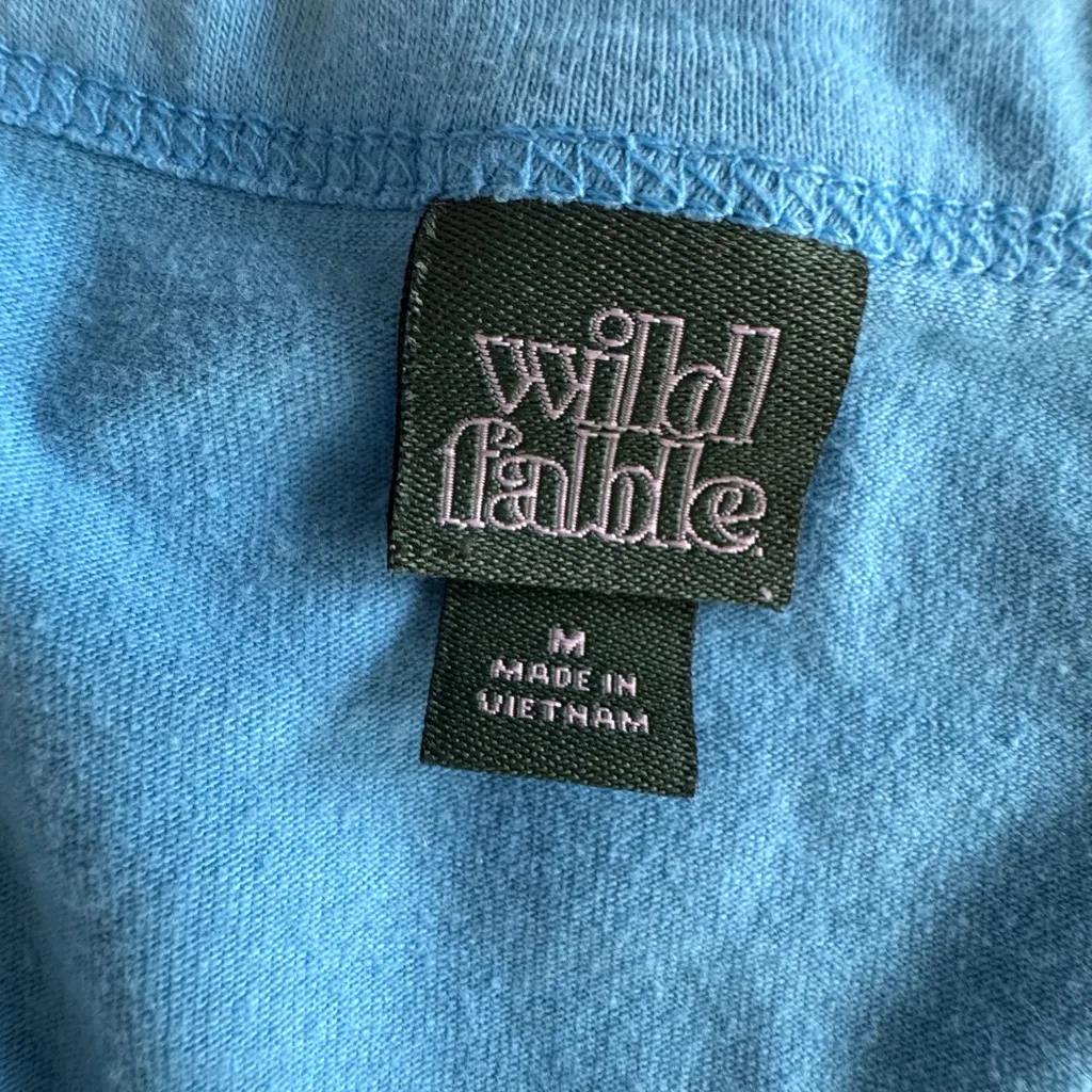 Wild Fable Blue Cropped V Neck Tee⭐️ - Image 2