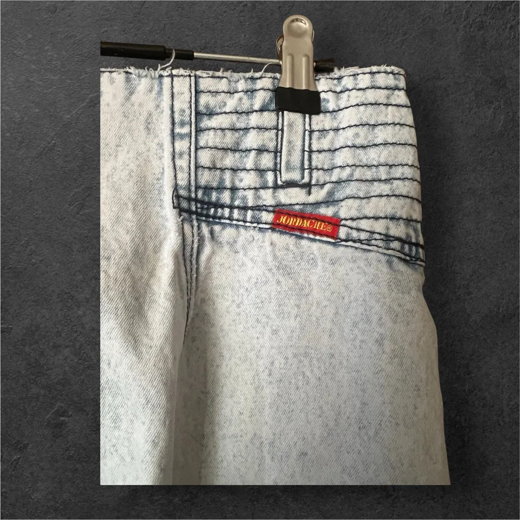 Vintage 80’s Jordache acid wash pleated high waisted denim jeans. SZ.14 - Image 5