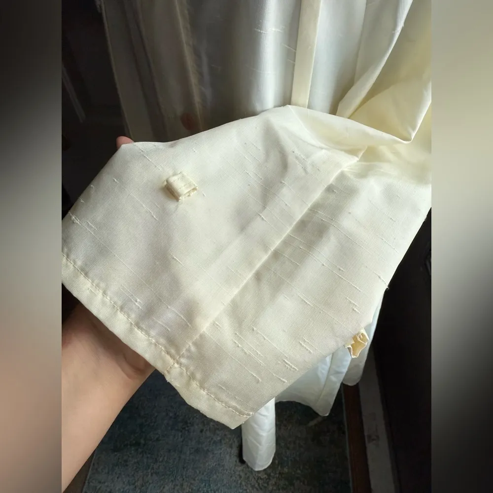 Vintage Betty Rose hooded silk blend loose maxi trench coat, one size White - Image 5