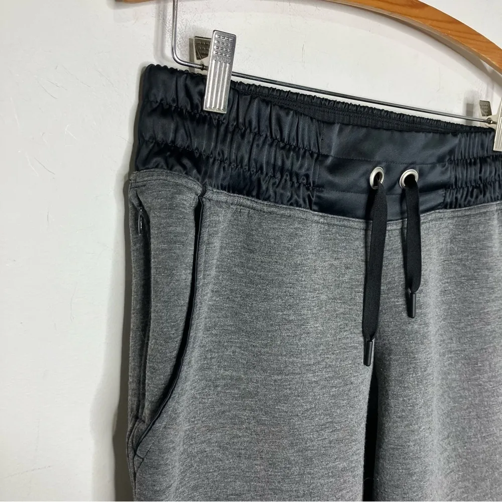 Brooks gray & black‎ joggers size medium - Image 2
