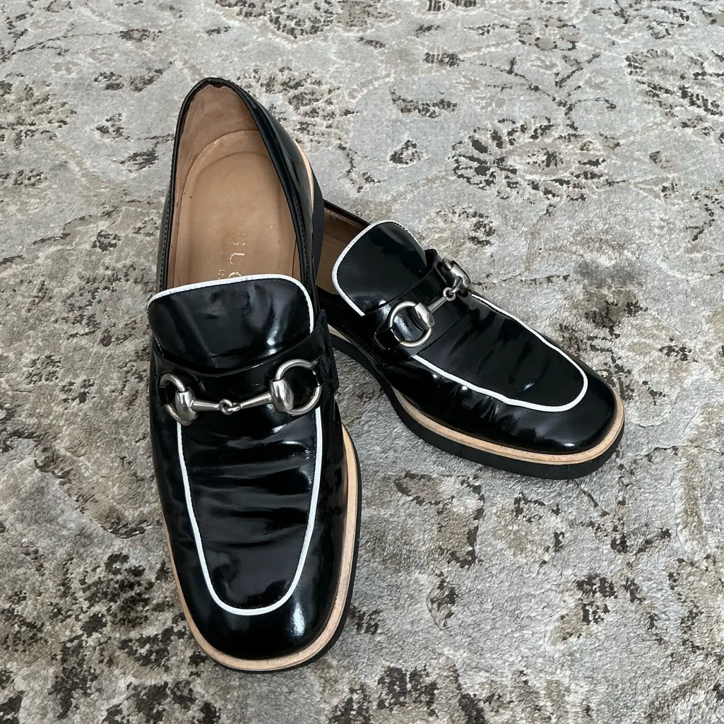 Women’s GUCCI loafers 🖤🖤 - Image 9