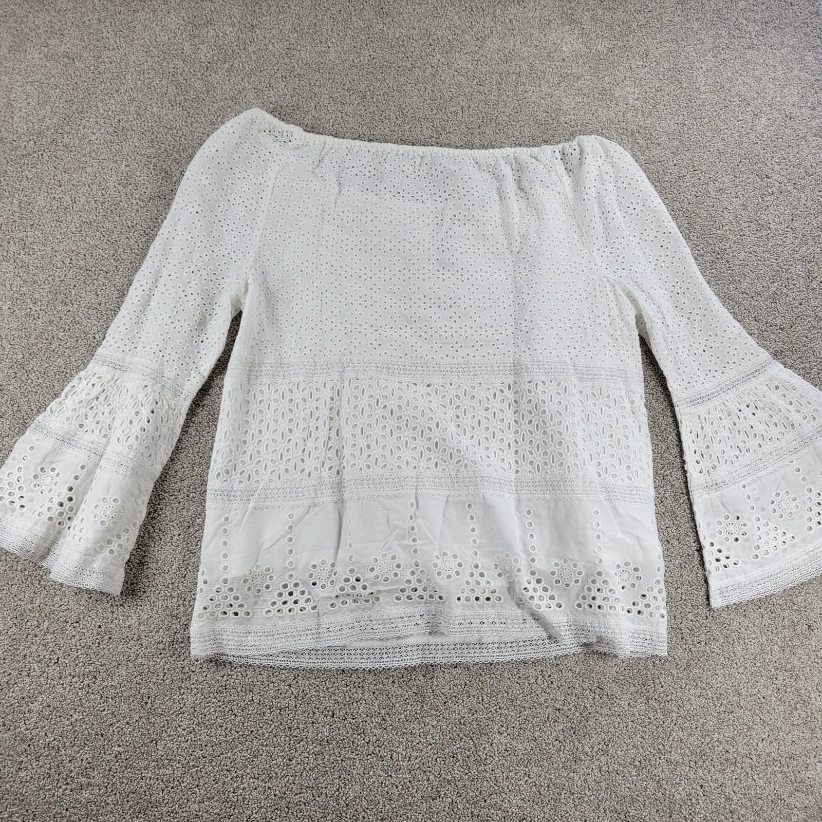 Lauren Ralph Lauren‎ Eyelet Lace Large White Wide Keyhole Neck Bell Sleeve Lined - Image 2