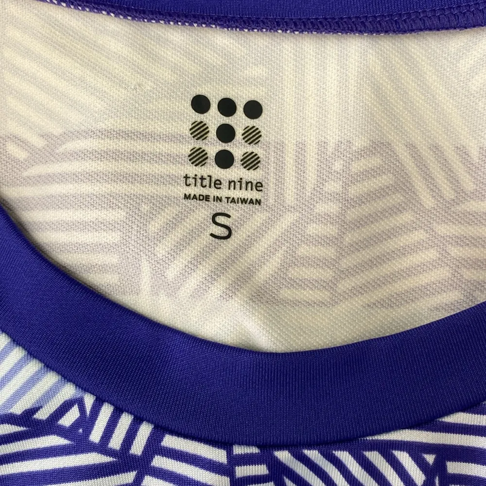 Title Nine Purple & Blue Print Short Sleeve Sport Dress S - Image 4