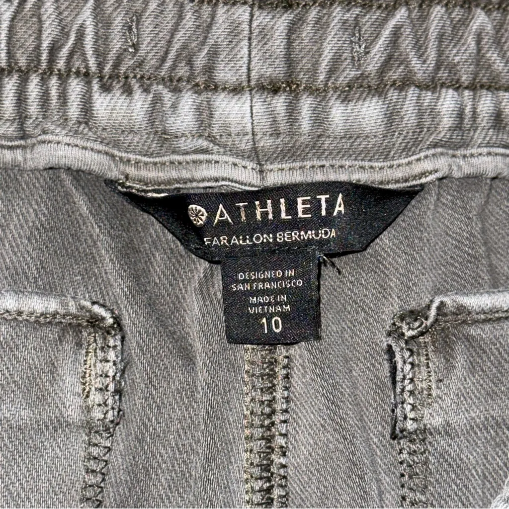 Athleta Farallon Bermuda Shorts Women’s 10 Cypress Green Drawstring Cotton Blend - Image 6