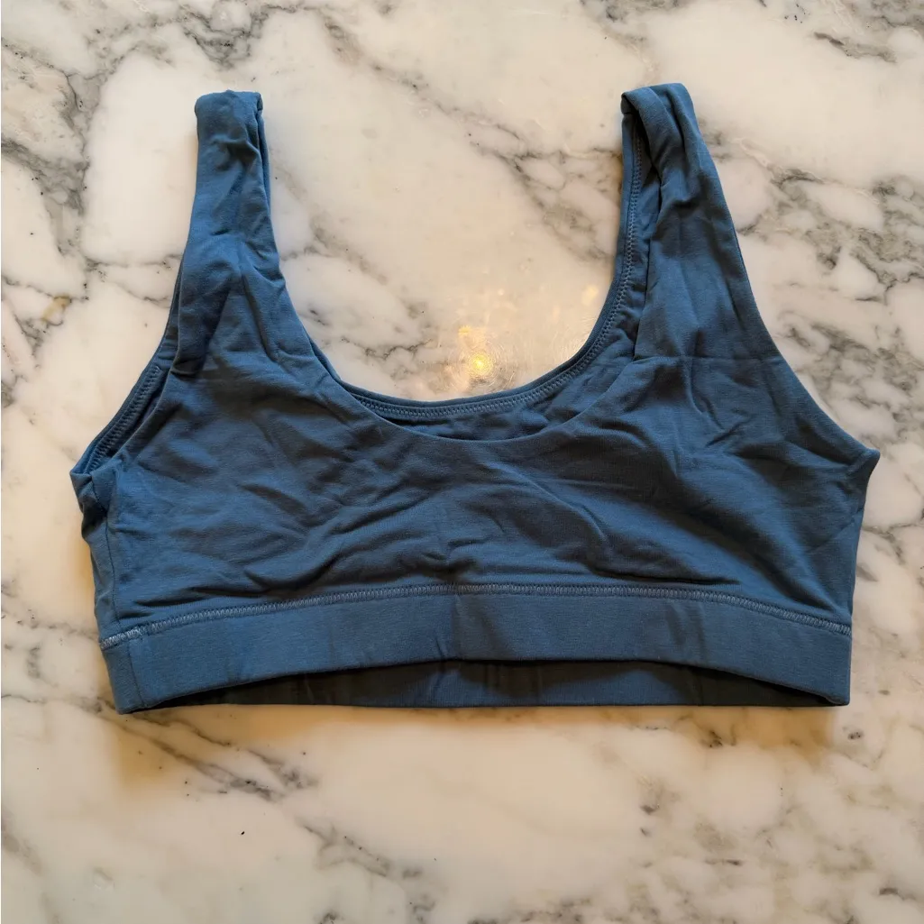 NWOT Quince Women's Ocean Blue Organic Cotton Tank Bralette (2-pack) Sz S - Image 4