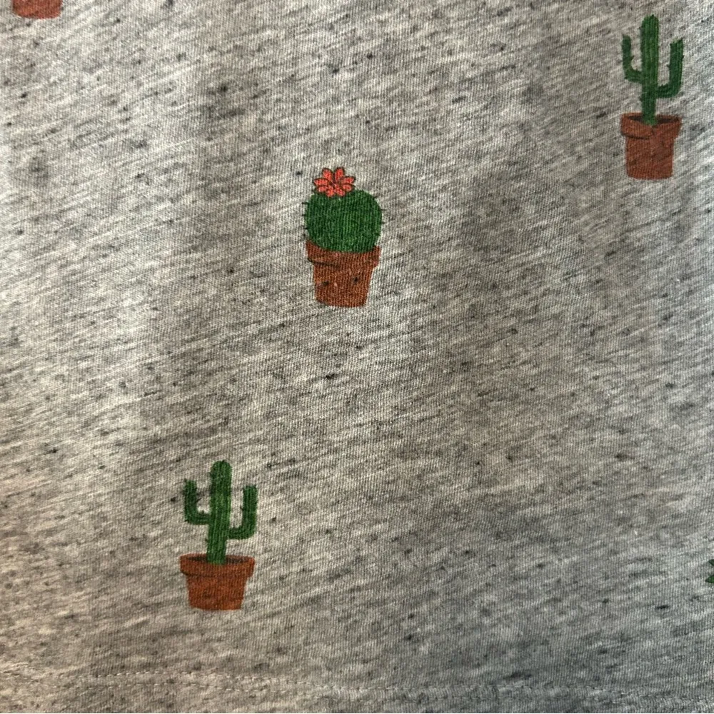 J. Crew gray slub knit cactus succulent print Crewneck T-shirt size medium - Image 9