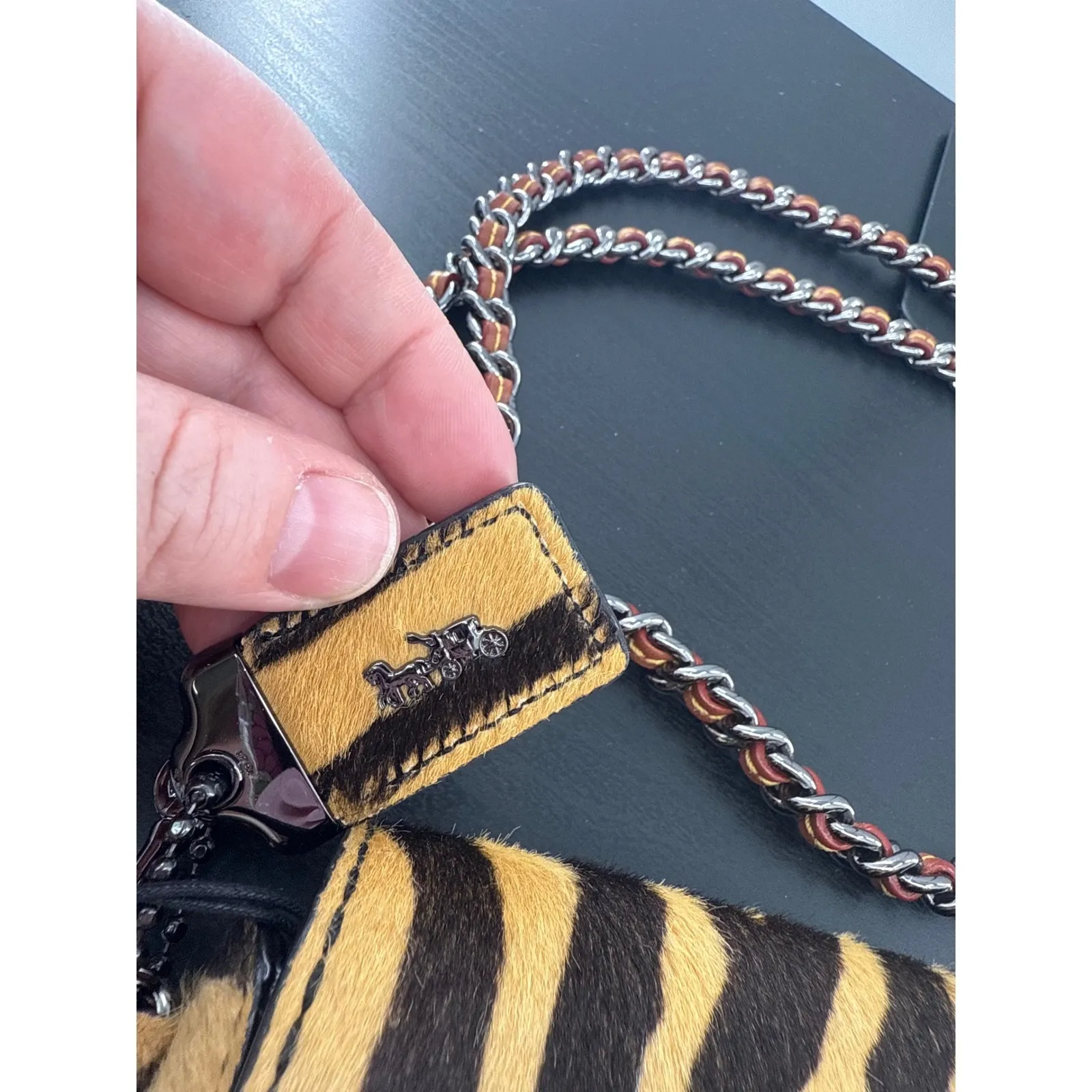 New Coach Dinky Tiger Haircalf Shoulder Bag 38209 Chain Strap Orange Black - Image 3