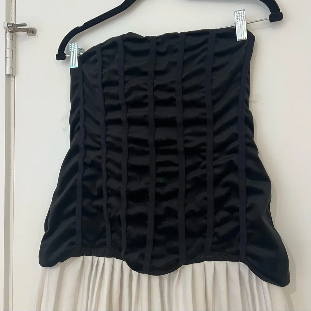Velvet Black Corset Strapless Mini Dress with White Pleats Size L - Image 2