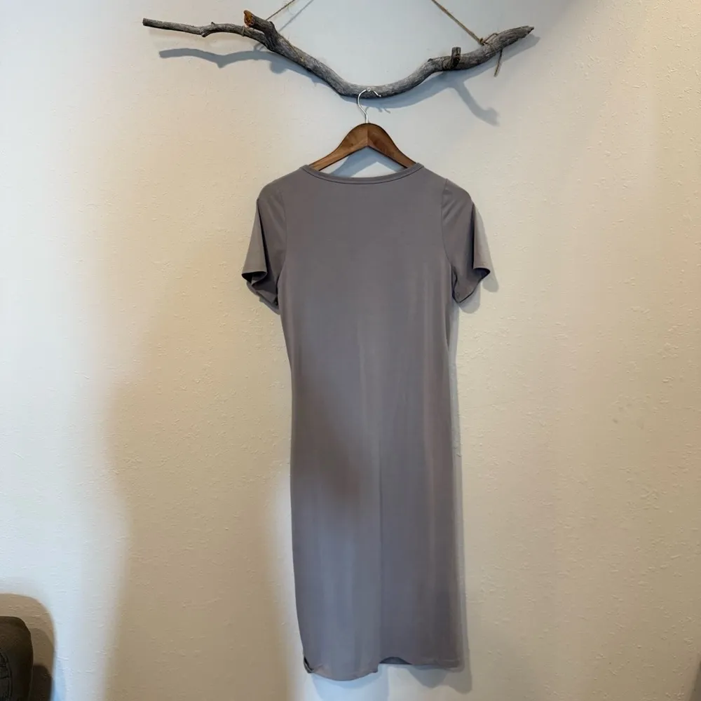 Sundance Journeys Joy Twist Front Shirt Dress in Grey - Image 4