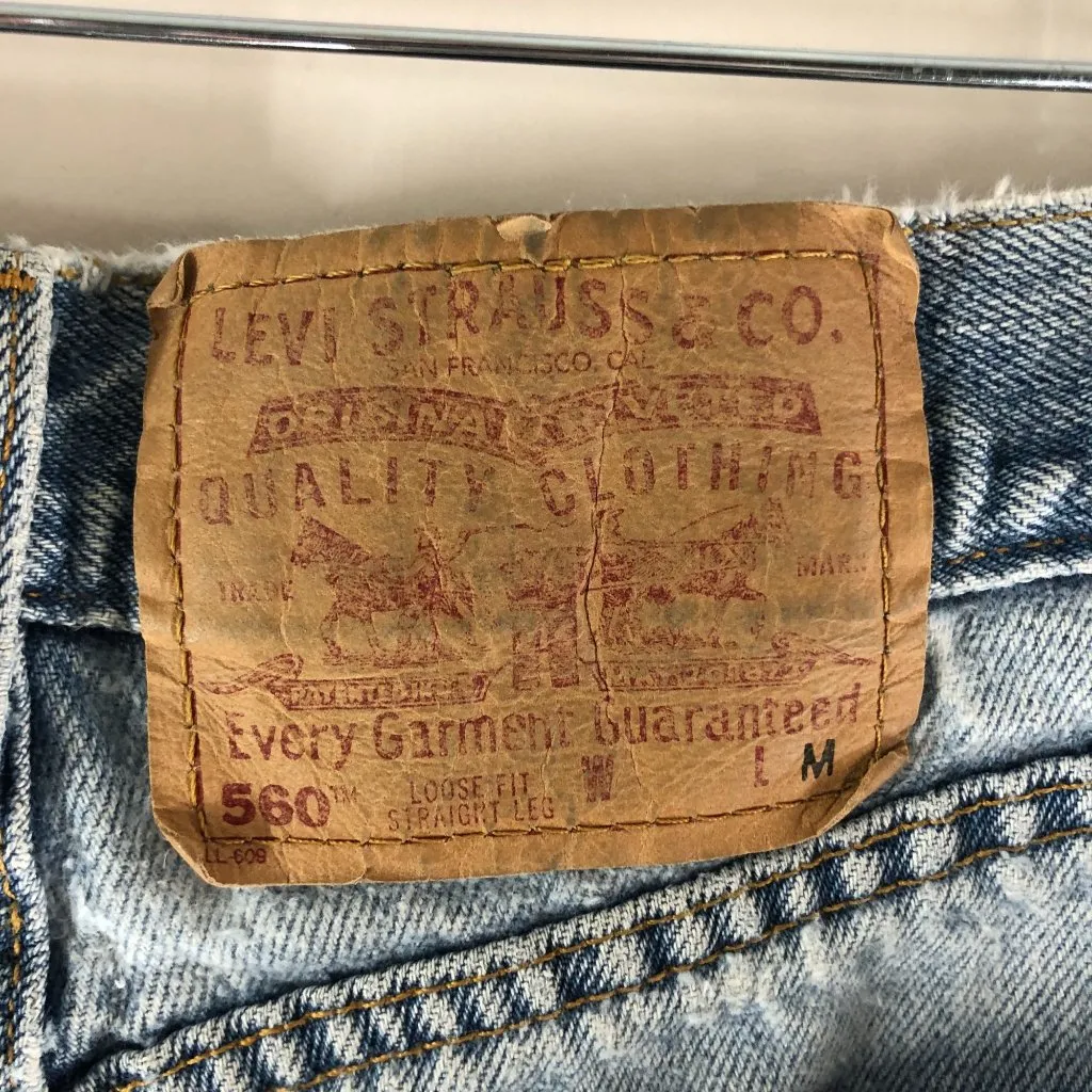 Levis Womens Jeans Vintage 560 Loose Fit Straight Leg Light Wash Size 4 - Image 8