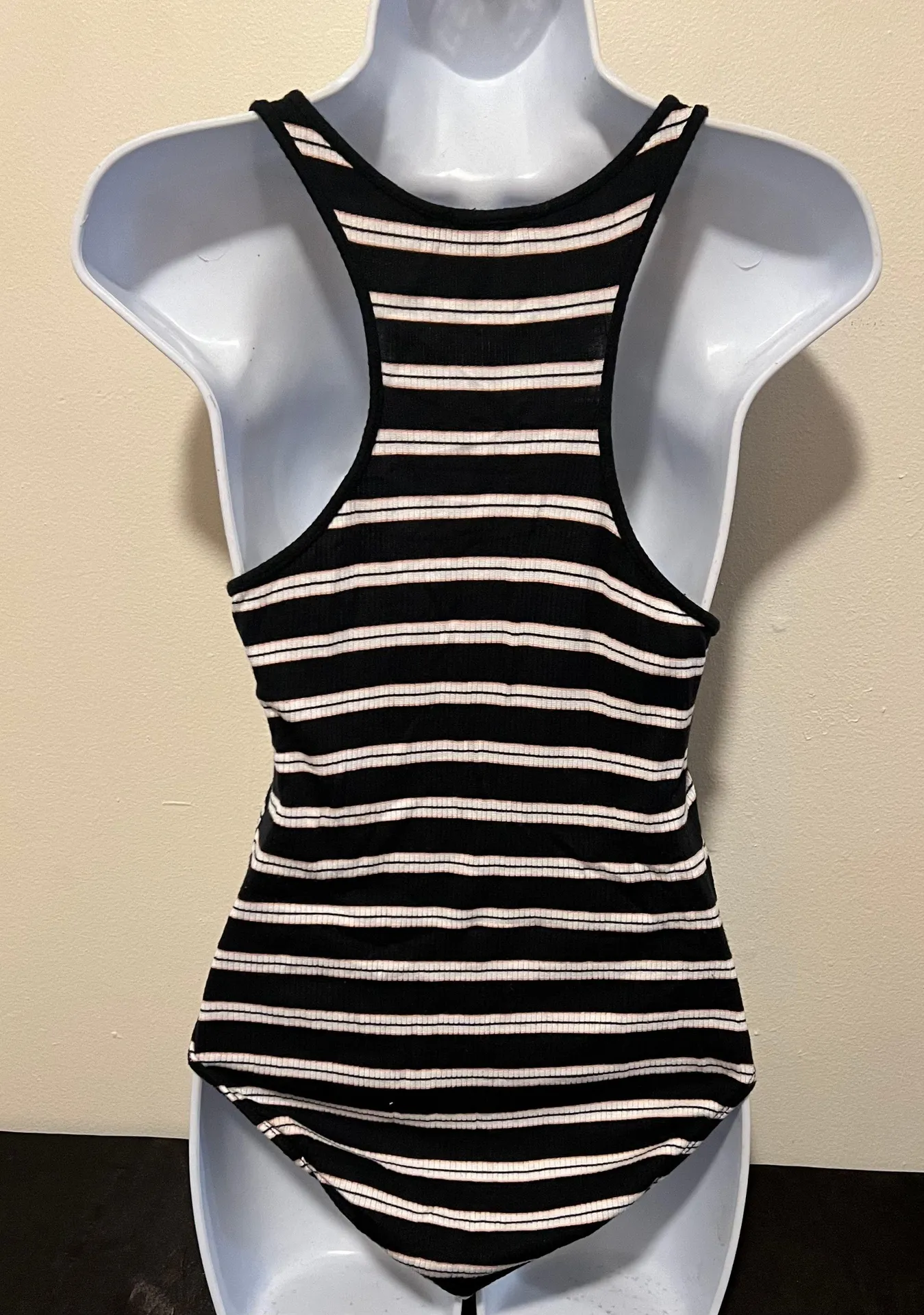 Stripe Racerback Plunge Front Bodysuit Size Large - Image 4