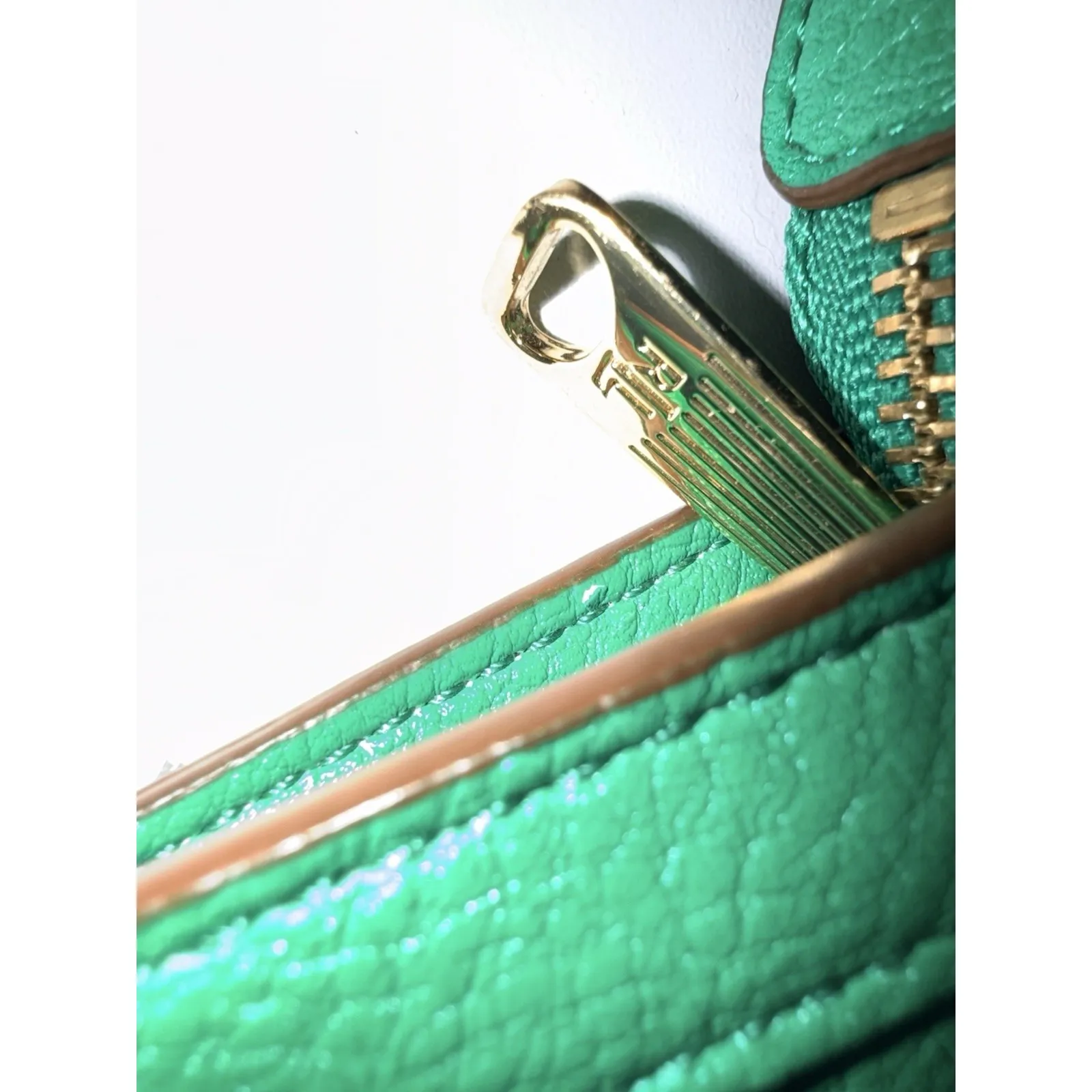 Lauren Ralph Lauren Chantilly Slim Wallet Pouch Clutch Lawn Green Ladies M - Image 6