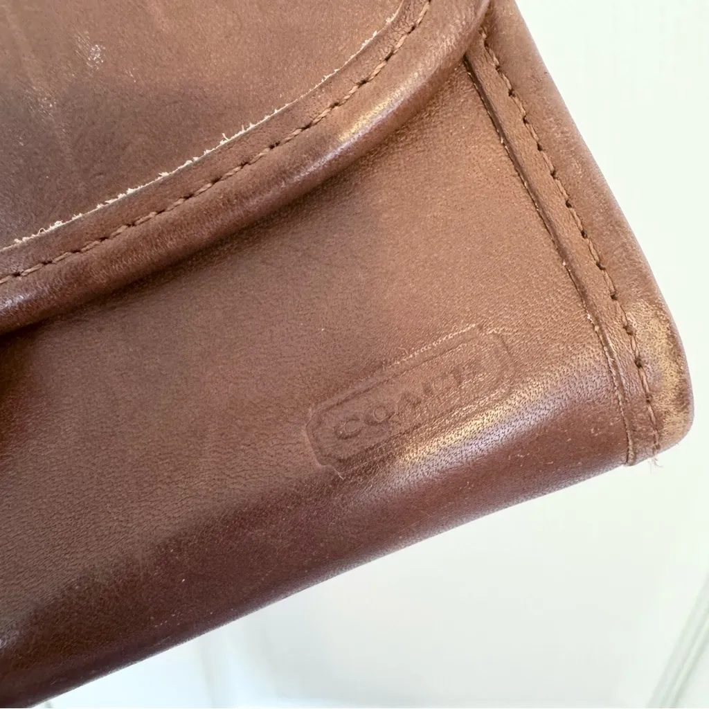 Coach Vintage Brown Leather Wallet & Key Case - Image 9