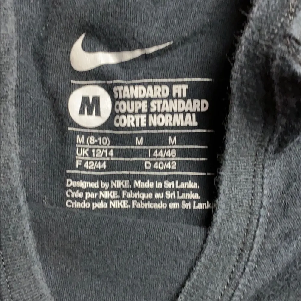 RETRO BLACK NIKE RED CHECK GRAPHIC TEE - Image 2