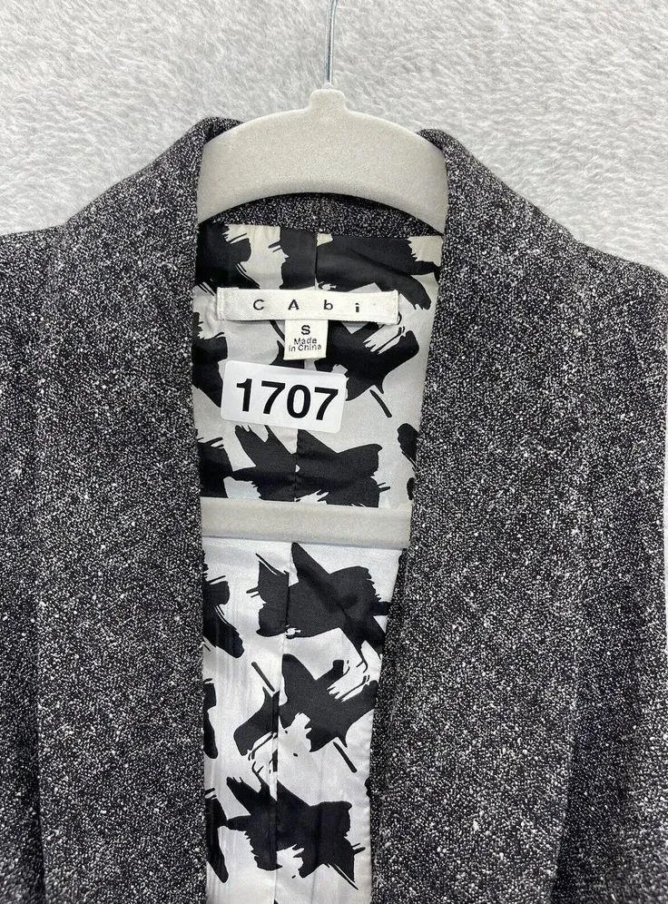 CAbi  Women's Vest Marled Gray Size Small One Button Pockets Racerback - Image 10