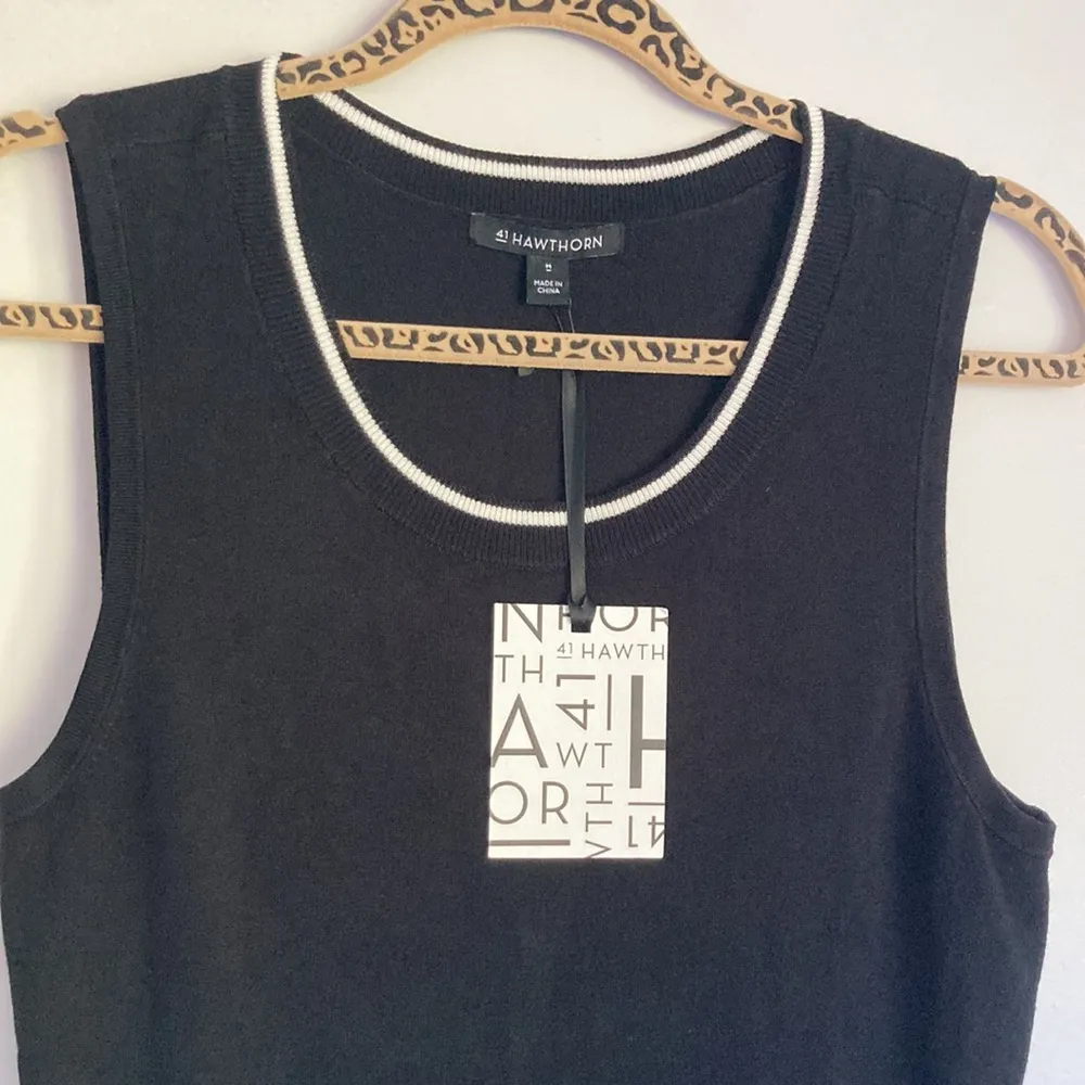 41 Hawthorn | Basic Black Knit Tank sz Medium - Image 6