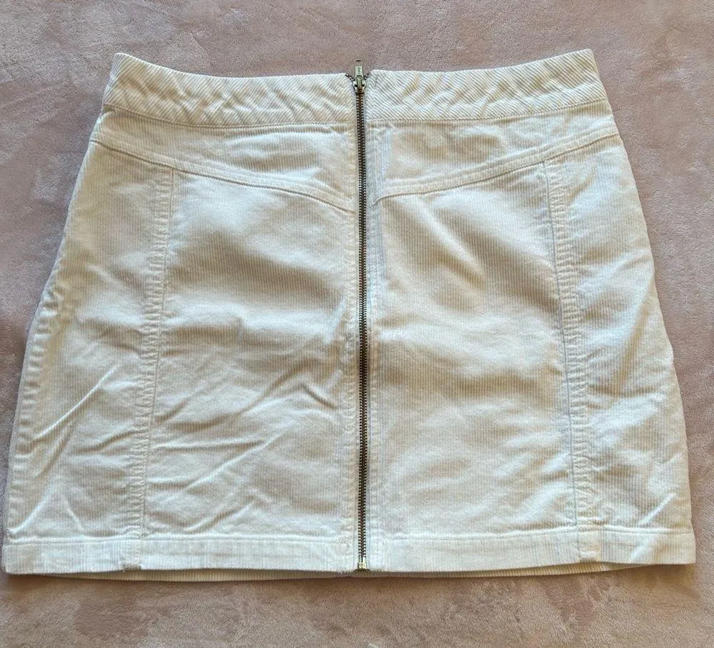 White corduroy mini skirt - Image 2