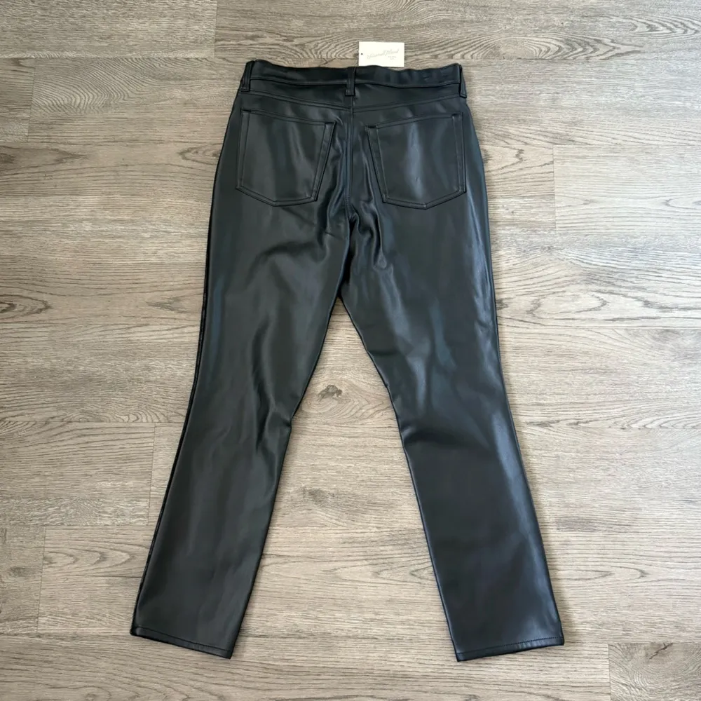 Universal Thread Mid‑Rise Faux Leather 80’s Slim Jeans - Size 10R - Black -‎ NWT - Image 4