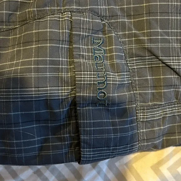 Marmot plaid ani‎ shorts - Image 4