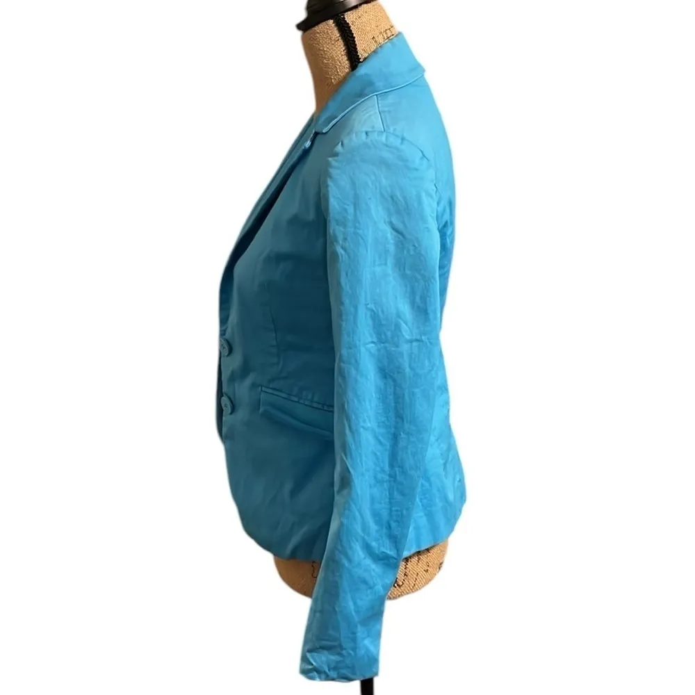 New York & Company fully lined bright blue blazer with pockets & extra button Size 2 - Image 4