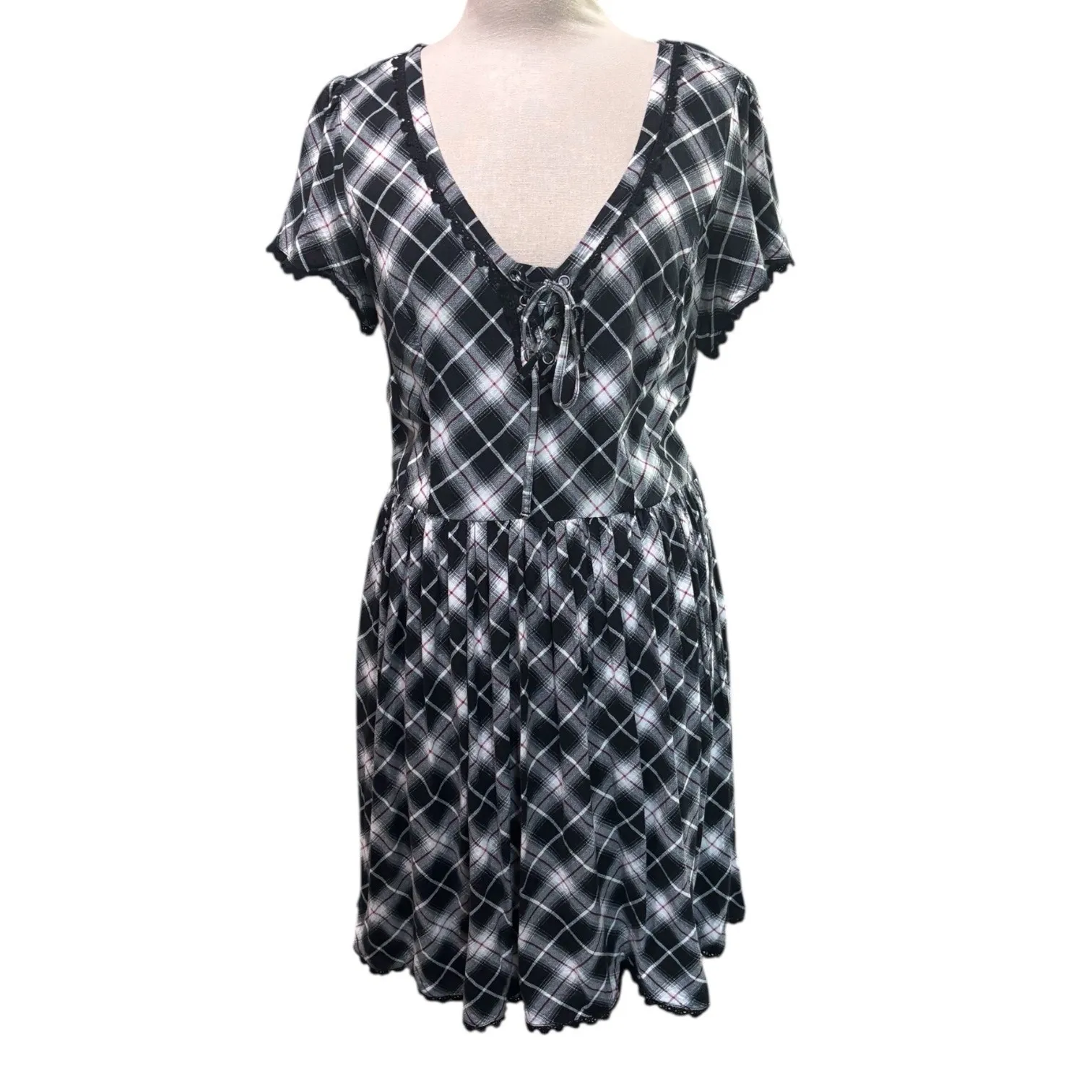 Hot Topic Black & White Lace-Up Plaid Dress Goth Punk Tie Front Short Sleeve M - Image 2