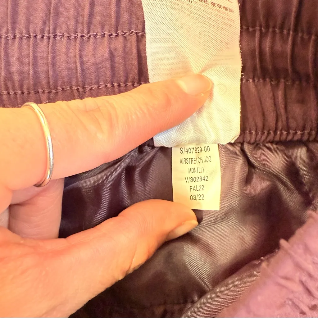 Banana Republic Airstretch Purple Jogger Pants XXS Petite - Image 7